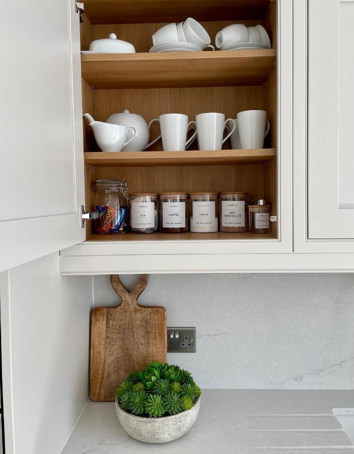 Edge Mere Apartment, Bowness-On-Windermere Extérieur photo