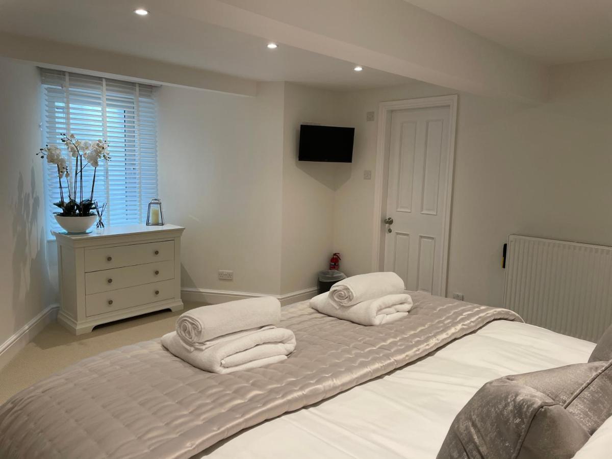 Edge Mere Apartment, Bowness-On-Windermere Extérieur photo
