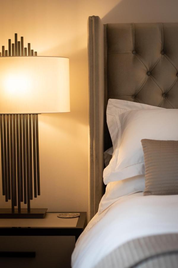 Edge Mere Apartment, Bowness-On-Windermere Extérieur photo