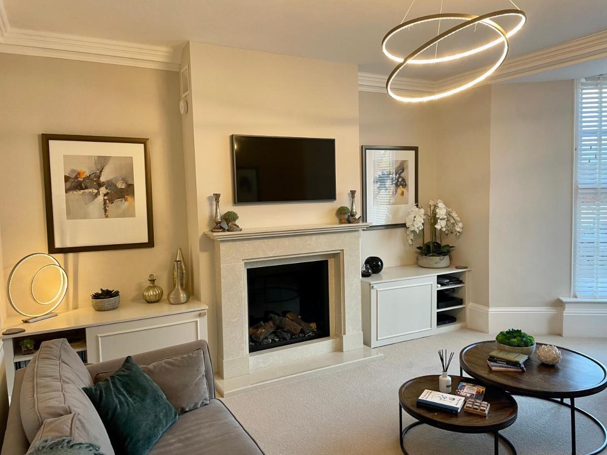 Edge Mere Apartment, Bowness-On-Windermere Extérieur photo